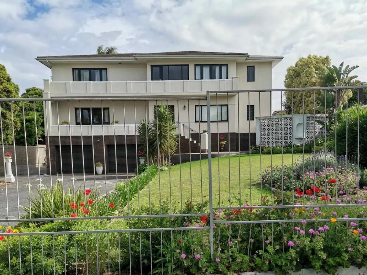 Cape Dawn Guest House Parow